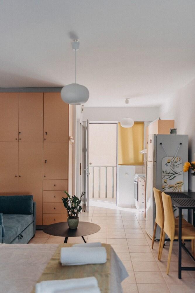 Best House, Nirvana Ii, Patra Εξωτερικό φωτογραφία